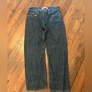 Men’s Levi’s blue jeans straight fit